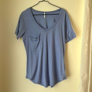 Z supply blue t shirt women’s size medium